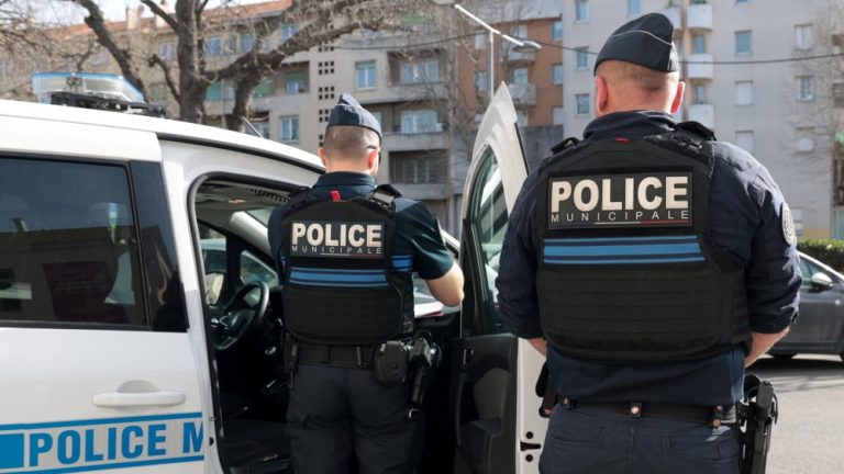 police municipale, caméras, dépôts sauvages… Les candidats débattent de la sécurité